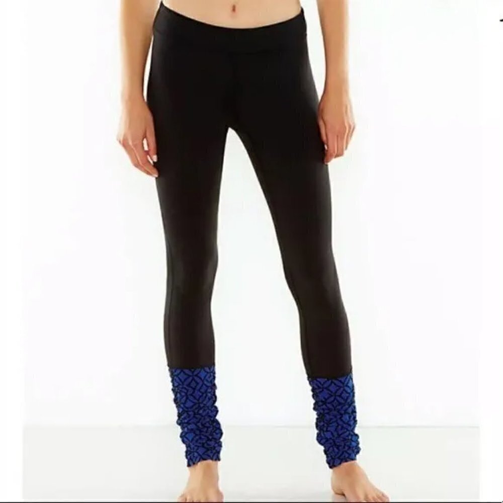 Lucy PowerMax Yoga Maniac Ruched Ankle Leggings in Black and Blue Sz S